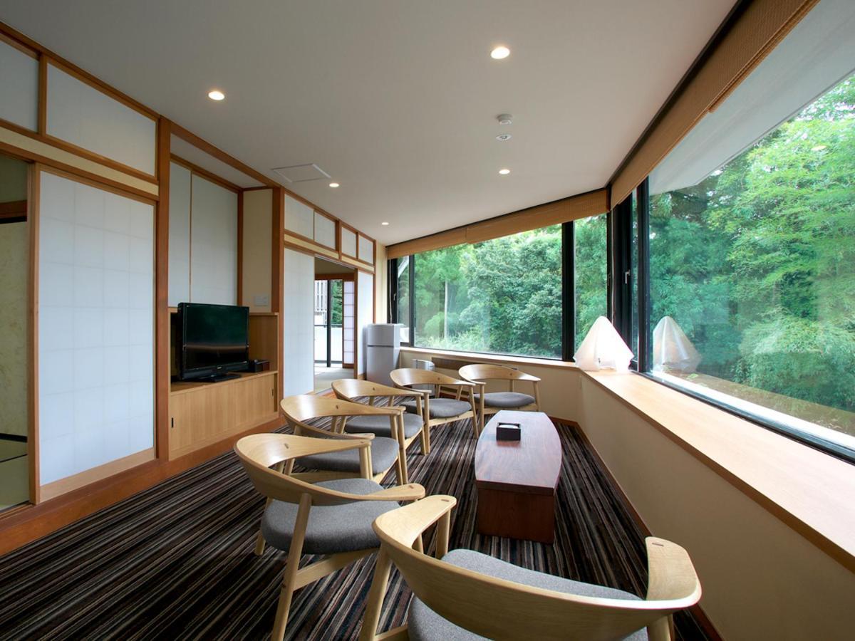 Notoya Hotel Komatsu  Buitenkant foto