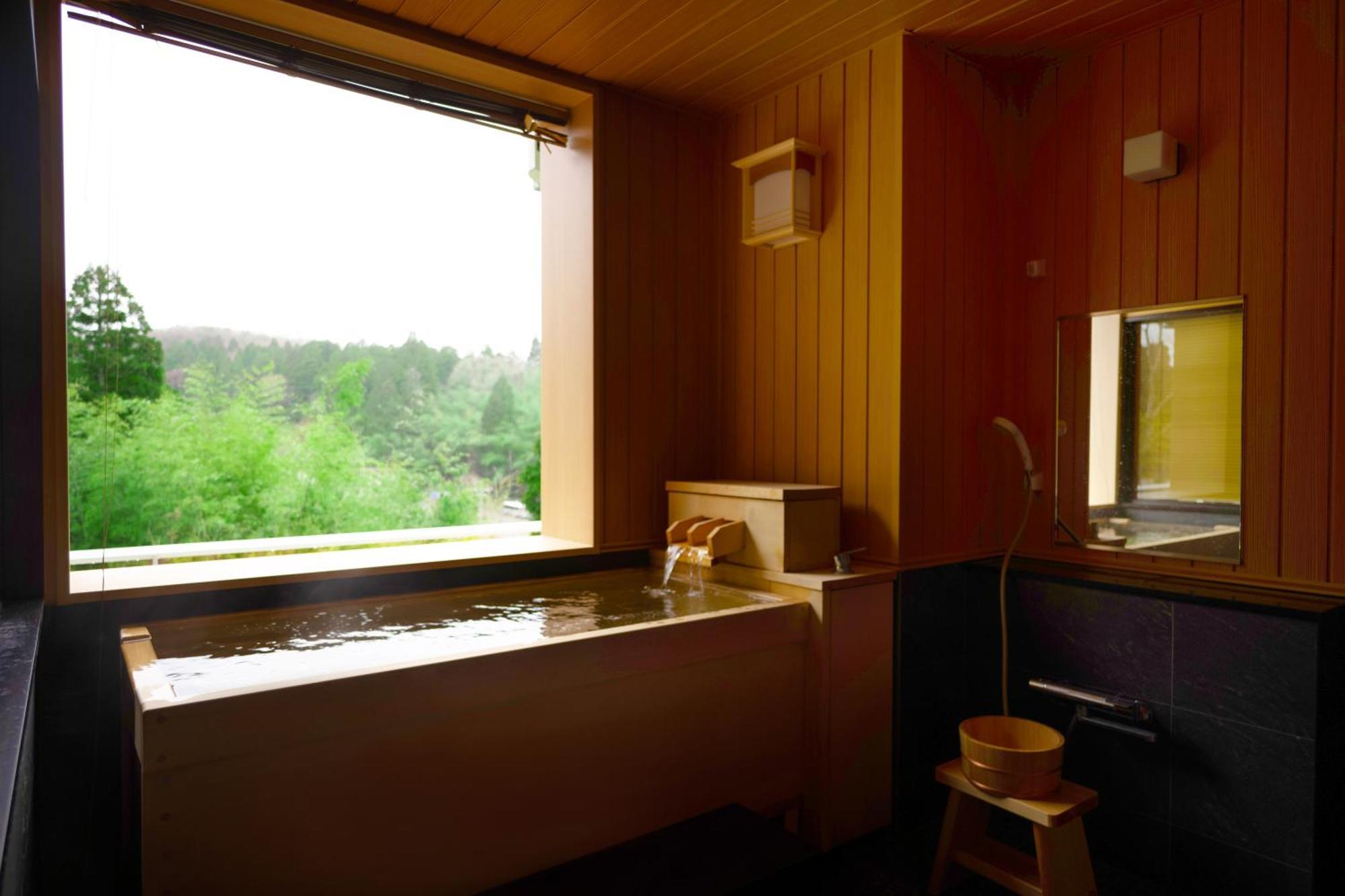 Notoya Hotel Komatsu  Buitenkant foto