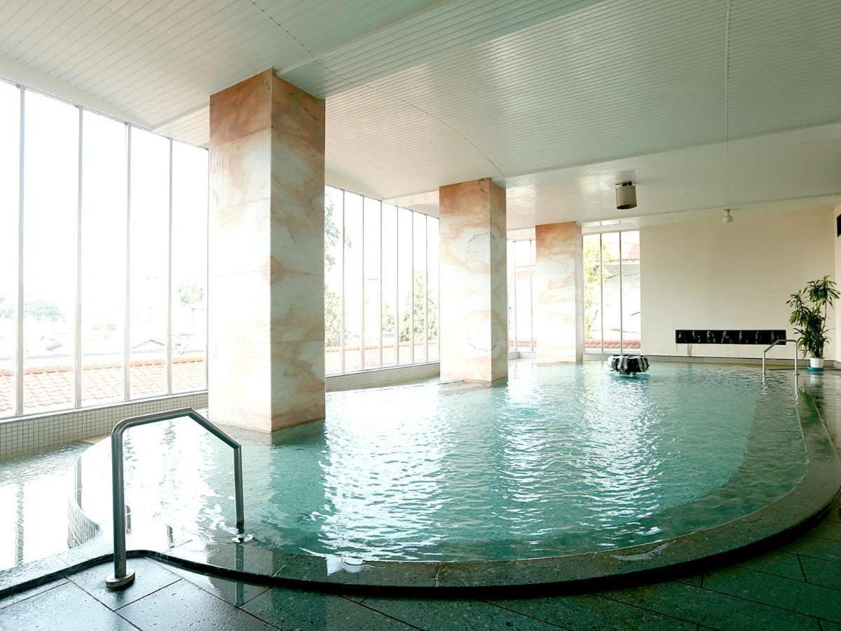 Notoya Hotel Komatsu  Buitenkant foto