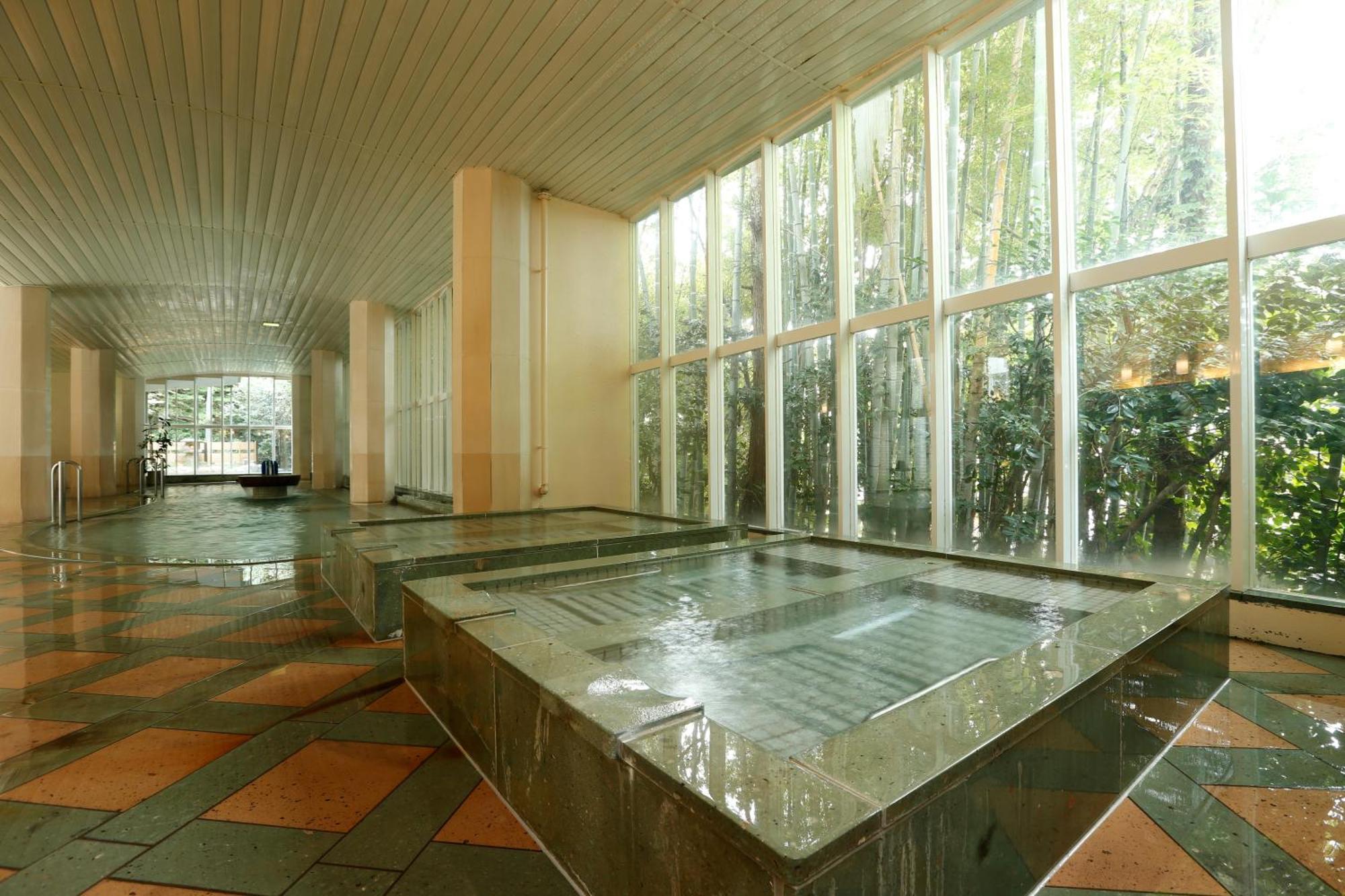 Notoya Hotel Komatsu  Buitenkant foto